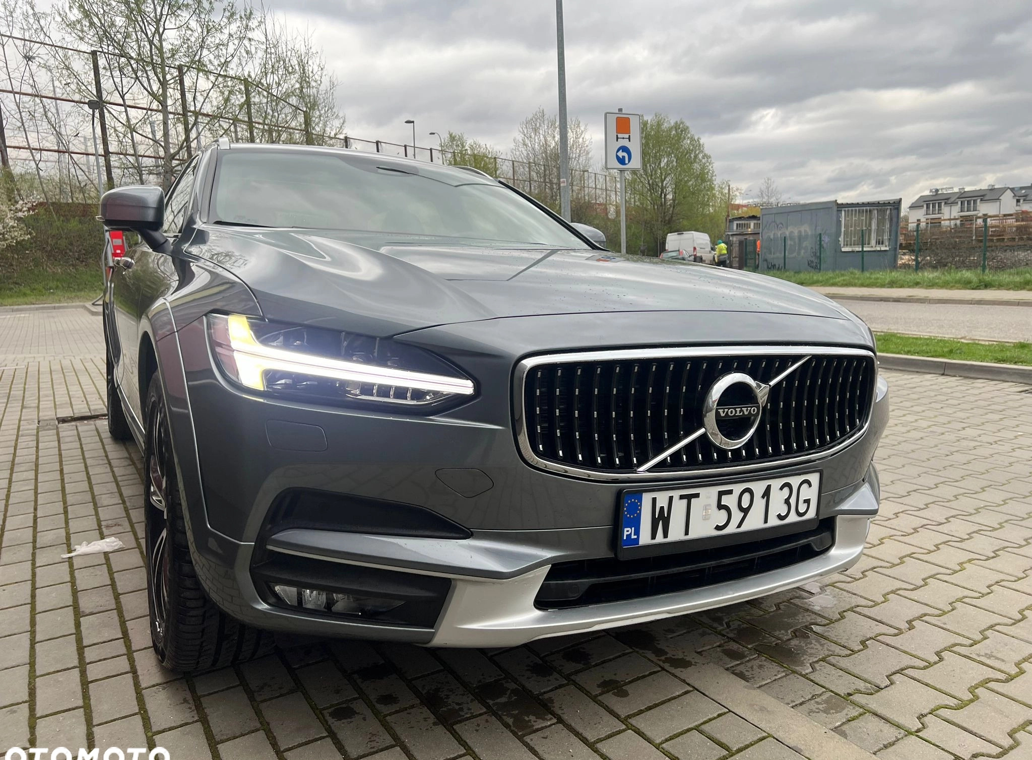 Volvo V90 Cross Country cena 139499 przebieg: 109720, rok produkcji 2018 z Warszawa małe 92